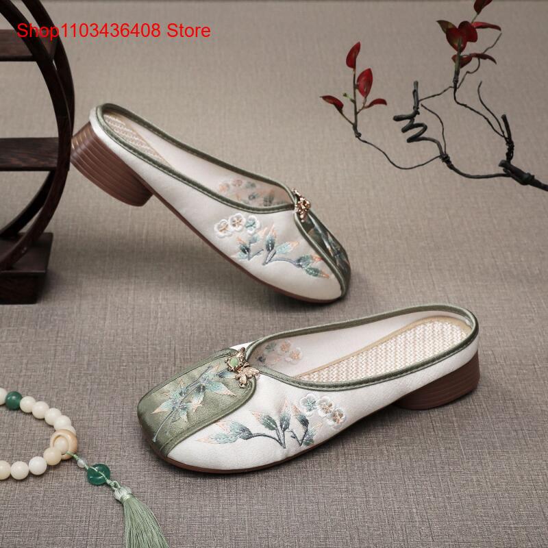 New Embroidered Slippers for H - огляд і ціна Ethnic And Fashion