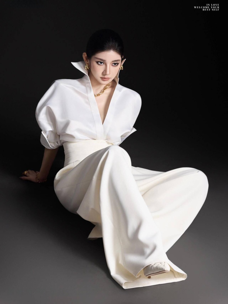 Studio New Portrait Photograph - огляд і ціна Ethnic Fashion Studio