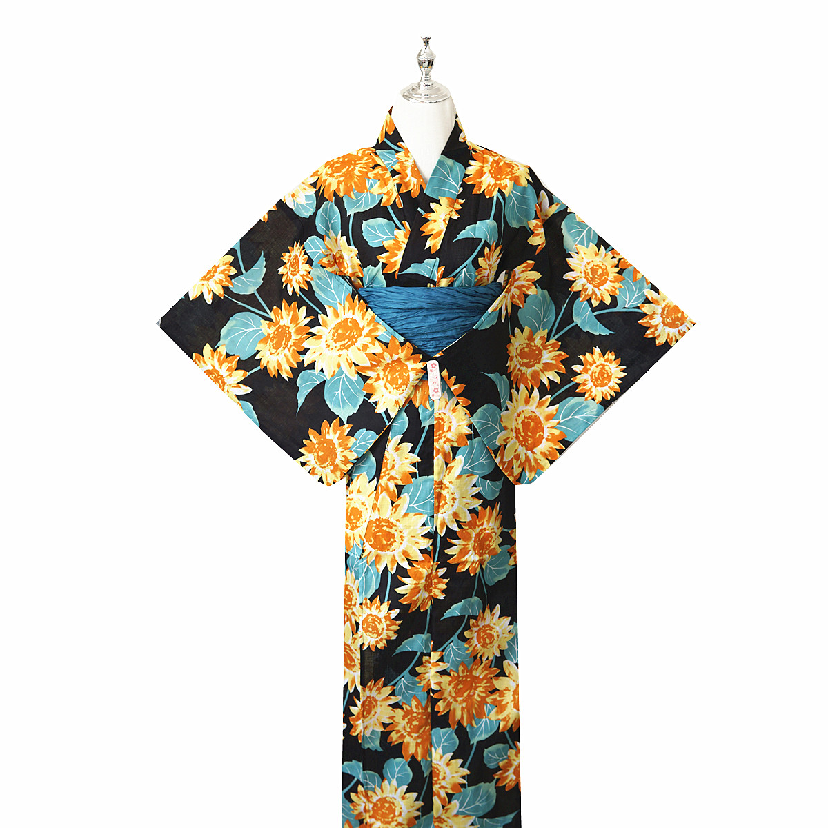 New Traditional Style Kimono B - огляд і ціна Ethnic Clothing & Online Fashion Store Khaadi Pk
