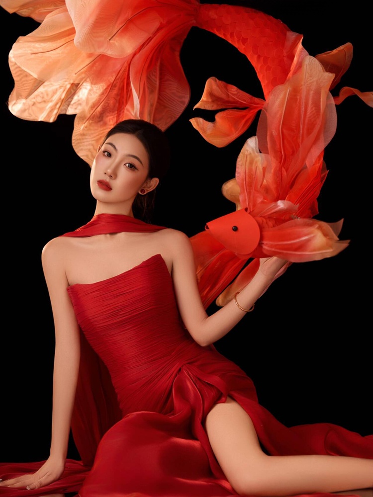 2026 New Year Red Lucky Carp C - огляд і ціна Ethnic Fashion Studio