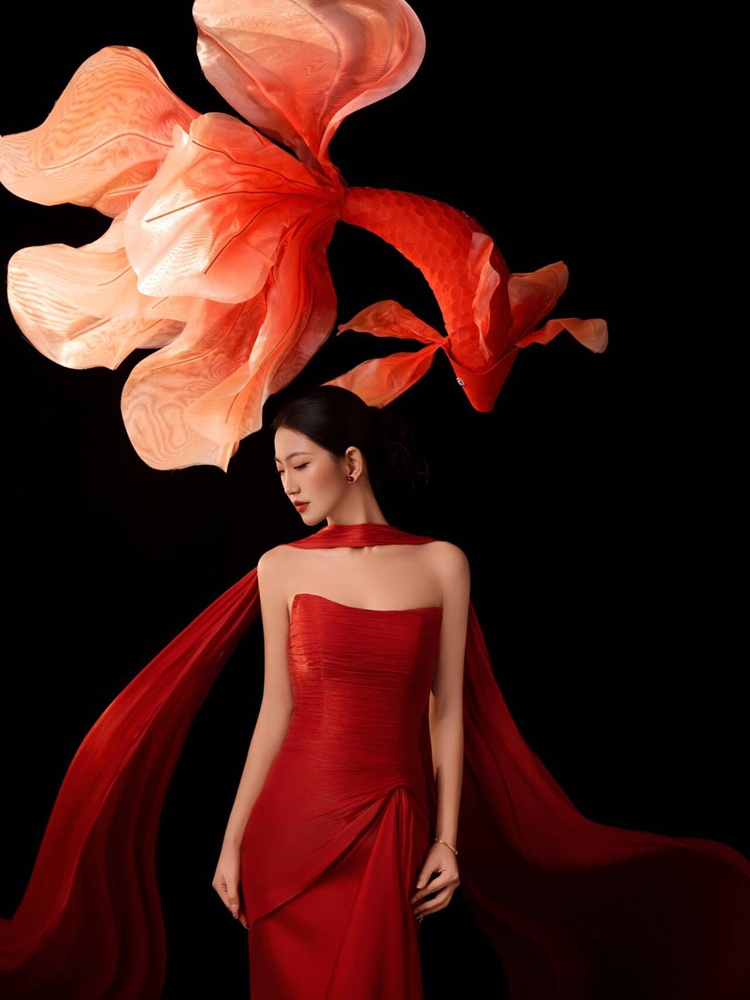 2026 New Year Red Lucky Carp C - огляд і ціна Ethnic Fashion Studio